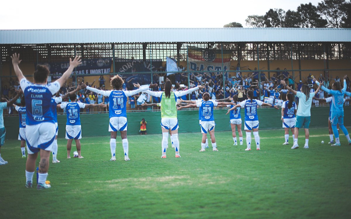 Ingressos para Cruzeiro x Araguari pelo Mineiro Feminino: preços e como comprar