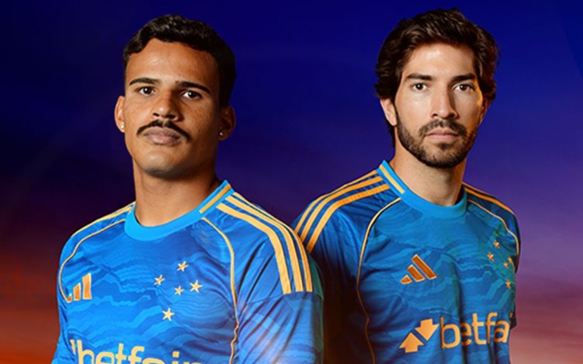 Cruzeiro envia primeiras imagens oficiais de nova camisa a sócios; veja ...