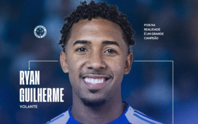 Ryan Guilherme foi anunciado pelo Cruzeiro