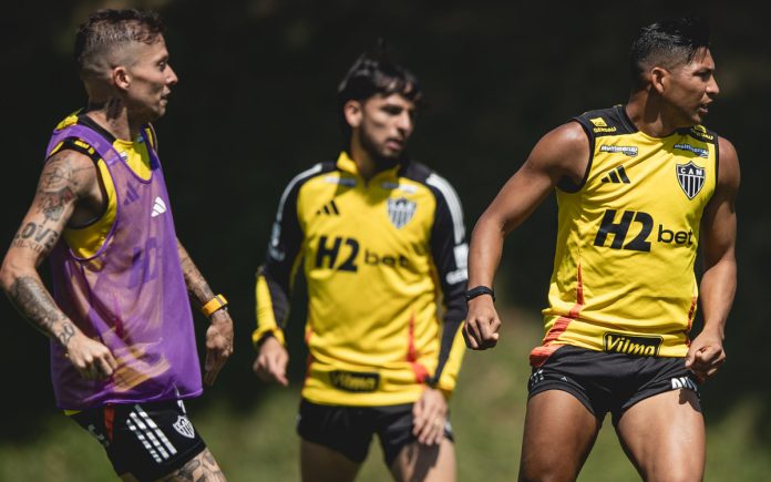 Treino do Atlético-MG antes do clássico contra o Cruzeiro
