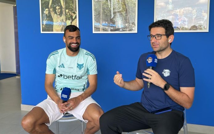 Fabrício Bruno concedeu entrevista à Samuca TV