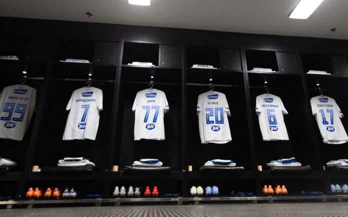 Vestiário do Cruzeiro no Maracanã (Foto: Thaís Magalhães / Cruzeiro)