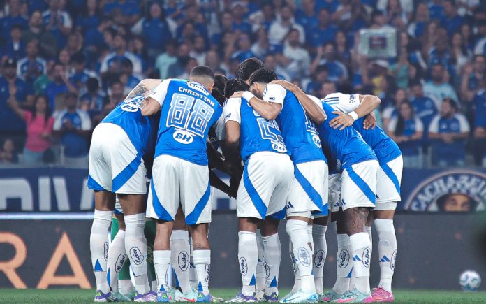 Time do Cruzeiro no Mineirão (Foto: Gustavo Martins/Cruzeiro)
