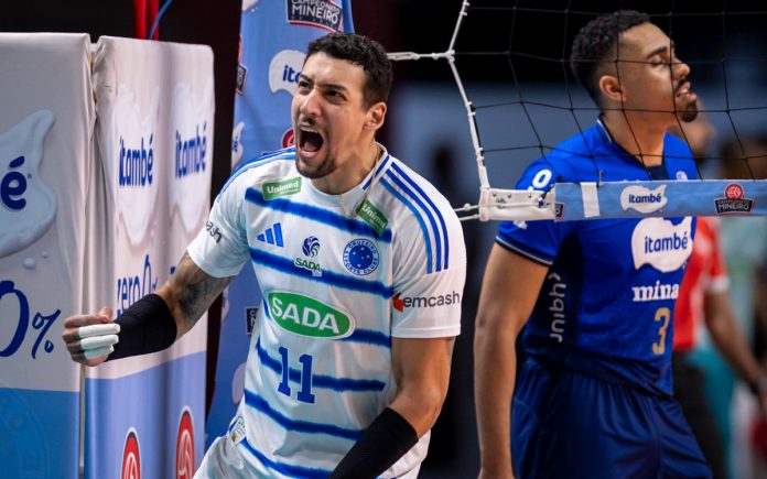 Rodriguinho vibra em ponto contra o Minas, no Mineirinho