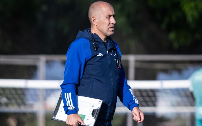 Leonardo Jardim, treinador do Cruzeiro (Foto: Gustavo Aleixo/Cruzeiro)