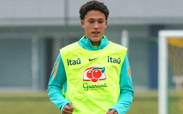 Felipe Morais representará o Cruzeiro na Copa do Mundo Sub-17