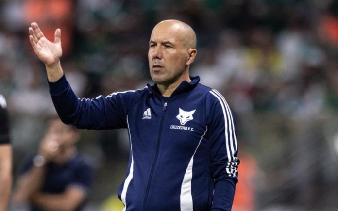 Leonardo Jardim, técnico do Cruzeiro