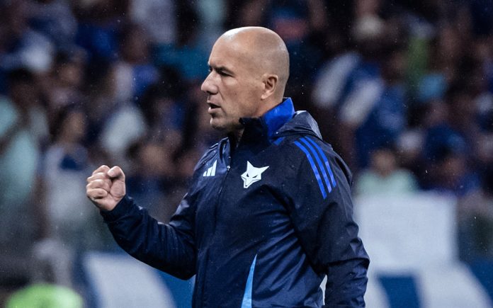 Leonardo Jardim, técnico do Cruzeiro