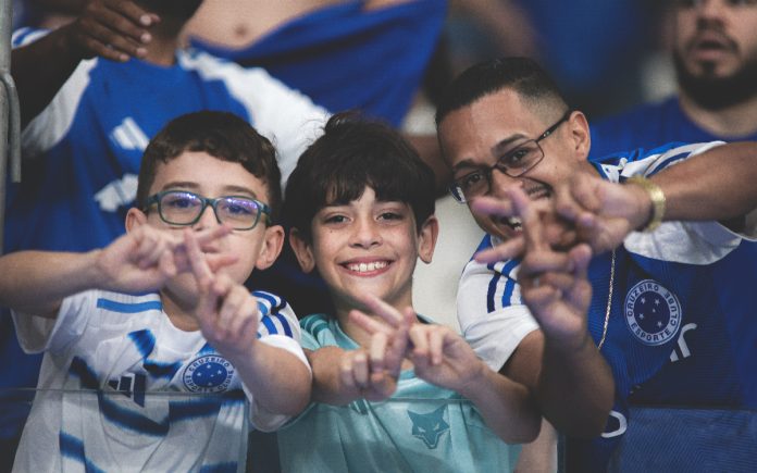 Torcida do Cruzeiro no Mineirão (Foto: Gustavo Martins/Cruzeiro)