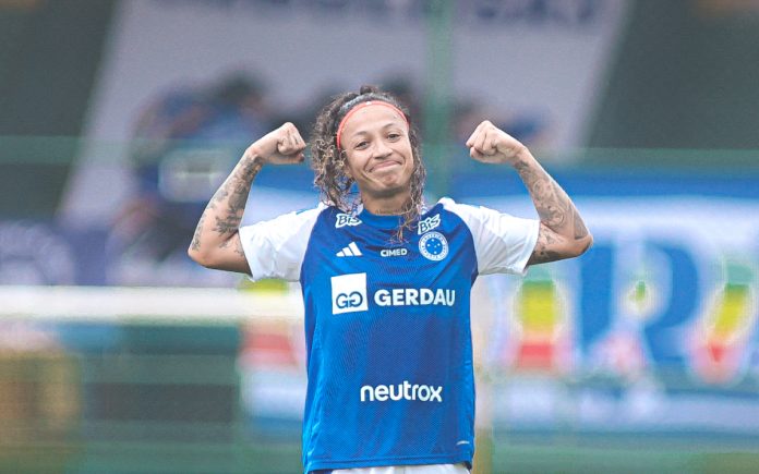 Byanca Brasil, meia-atacante do Cruzeiro