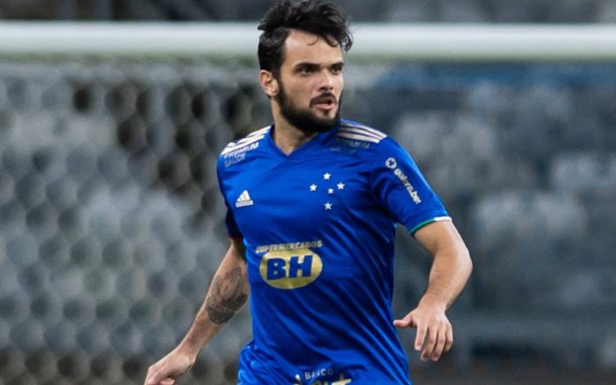 Norberto em ação pelo Cruzeiro, em 2021 (Foto: Bruno Haddad / Cruzeiro)