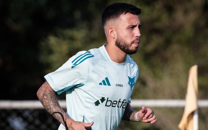 Matheus Henrique, volante do Cruzeiro (Foto: Divulgação/Cruzeiro)
