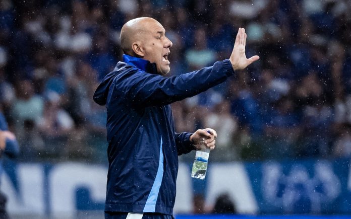 Leonardo Jardim, treinador do Cruzeiro (Foto: Gustavo Aleixo/Cruzeiro)