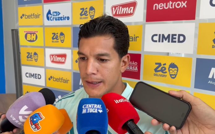 Lucas Romero, volante do Cruzeiro
