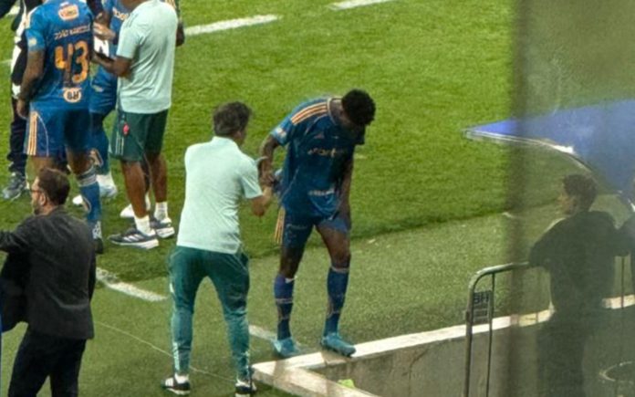 Jonathan Jesus, zagueiro do Cruzeiro