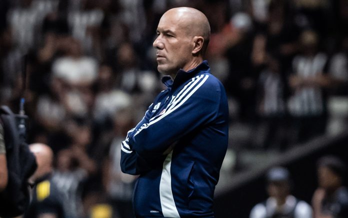 Leonardo Jardim, treinador do Cruzeiro (Foto: Gustavo Aleixo/Cruzeiro)