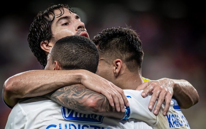 Cruzeiro venceu o Fortaleza, no Castelão, em 2025