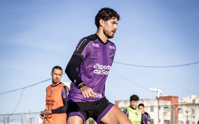 Pedro Raul será titular diante do Cruzeiro