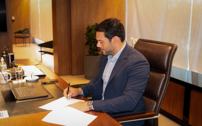 Samir Xaud assinou portaria de criação do GT de Arbitragem