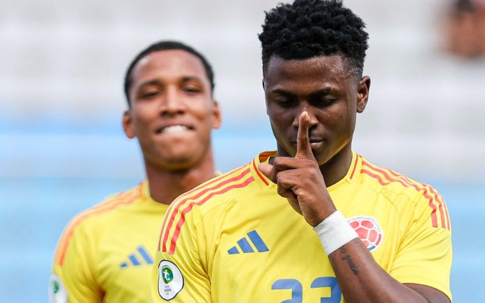Néiser Villareal, reforço do Cruzeiro para 2026 (Foto: Divulgação/FIFA)