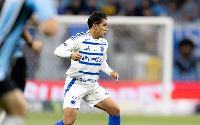 Lucas Romero teve grande atuação contra o Grêmio