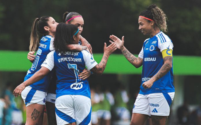 Cabulosas vão enfrentar o América-MG na final do Mineiro (Foto: Gustavo Martins/Cruzeiro)