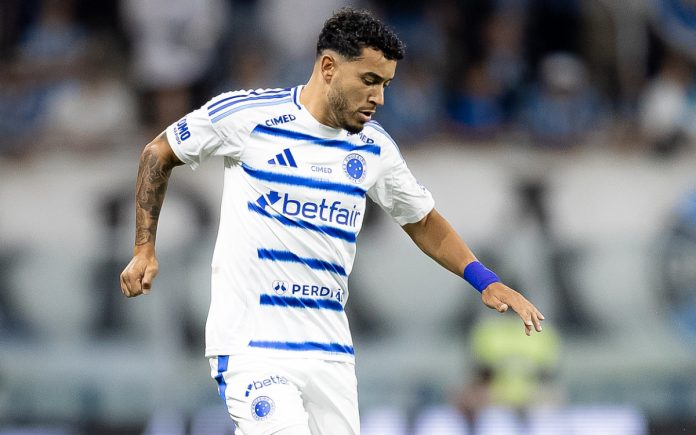 William deu assistência na vitória sobre o Grêmio