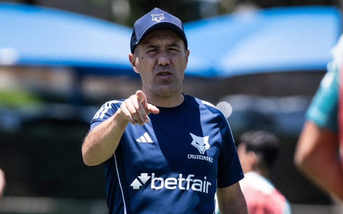 Leonardo Jardim, treinador do Cruzeiro (Foto: Gustavo Aleixo/Cruzeiro)