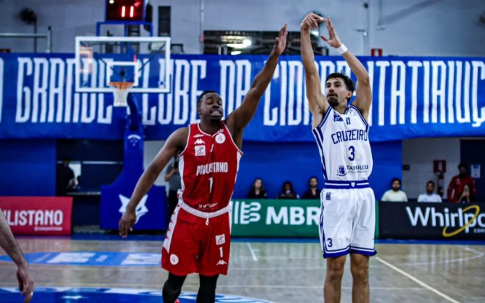 Cruzeiro Basquete no Ginásio Dona Salomé, em BH (Foto: Arthur Lobo/Cruzeiro Basquete)