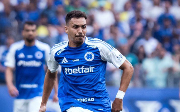 Eduardo na partida contra o Fluminense, no Mineirão (Foto: Gustavo Aleixo/Cruzeiro)