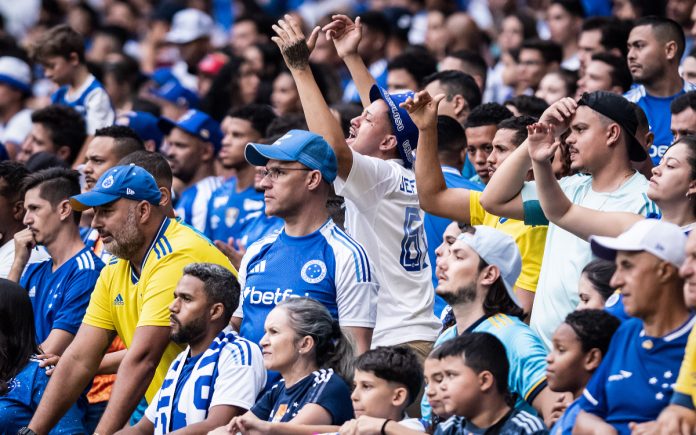 Torcida do Cruzeiro no Mineirão (Foto: Gustavo Aleixo/Cruzeiro)