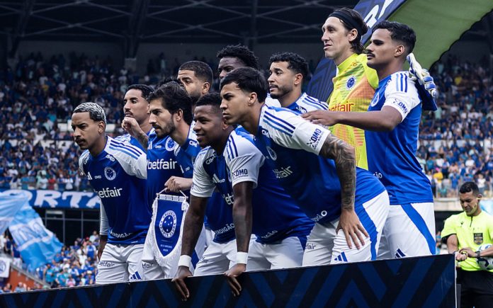 Time titular do Cruzeiro no triunfo sobre o Vitória
