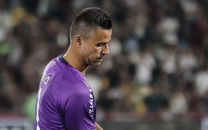 Fábio antes de derrota para o Cruzeiro, no Maracanã