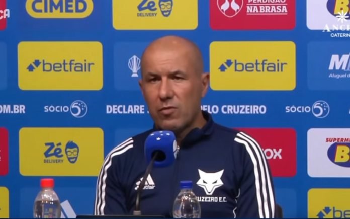 Leonardo Jardim, treinador do Cruzeiro