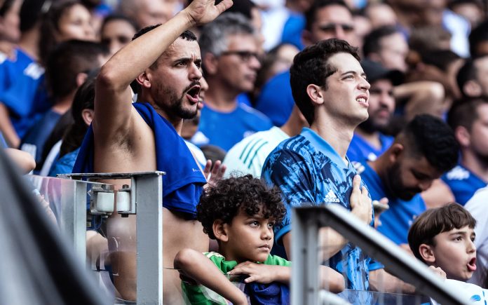Torcida do Cruzeiro no Mineirão (Foto: Gustavo Aleixo/Cruzeiro)