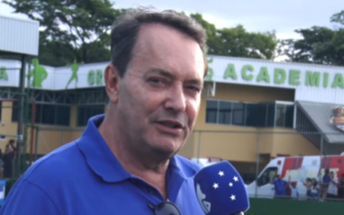 Pedrinho prestigiou Cabulosas em jogo do título