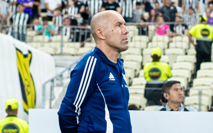 Leonardo Jardim, treinador do Cruzeiro