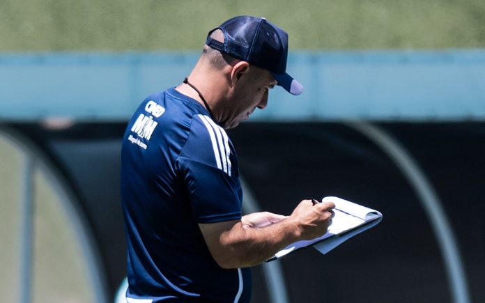 Leonardo Jardim, treinador do Cruzeiro (Foto: Gustavo Aleixo/Cruzeiro)