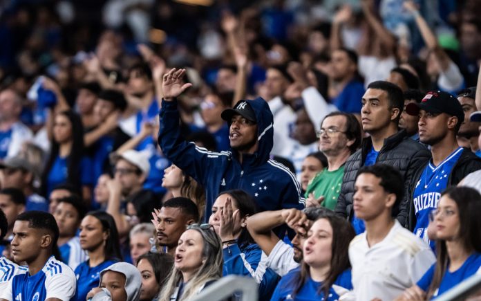 Torcida do Cruzeiro no Mineirão (Foto: Gustavo Aleixo/Cruzeiro)