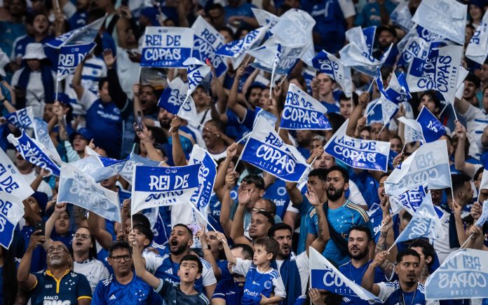 TTorcida do Cruzeiro (Foto: Gustavo Aleixo/Cruzeiro)Torcida do Cruzeiro (Foto: Gustavo Aleixo/Cruzeiro)orcida do Cruzeiro na semifinal da Copa do Brasil