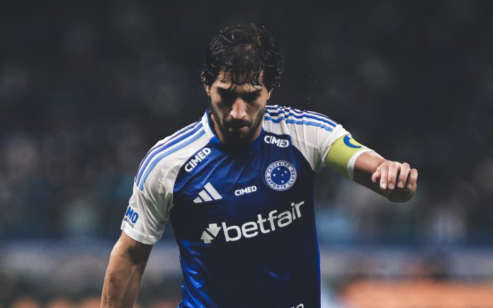 Lucas Silva, volante do Cruzeiro