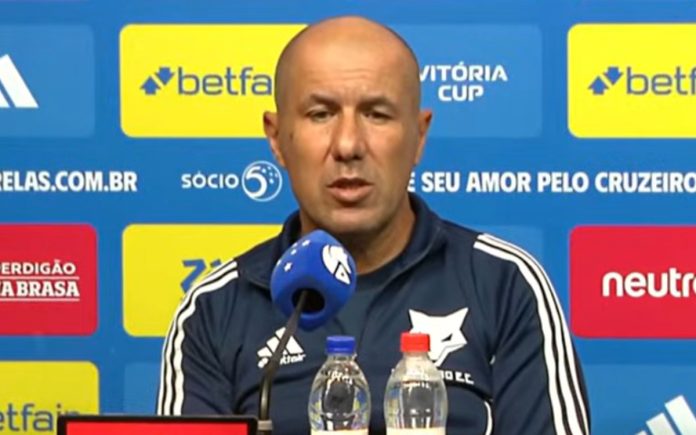 Leonardo Jardim, técnico do Cruzeiro