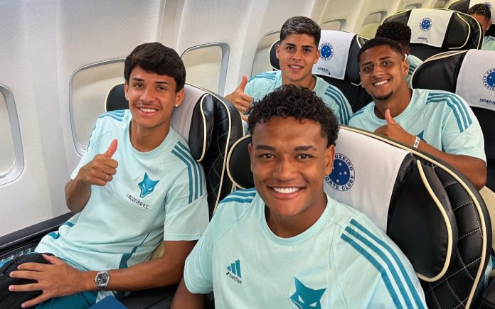 Jogadores da base do Cruzeiro