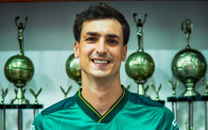Dinenno foi anunciado pelo Deportivo Cali