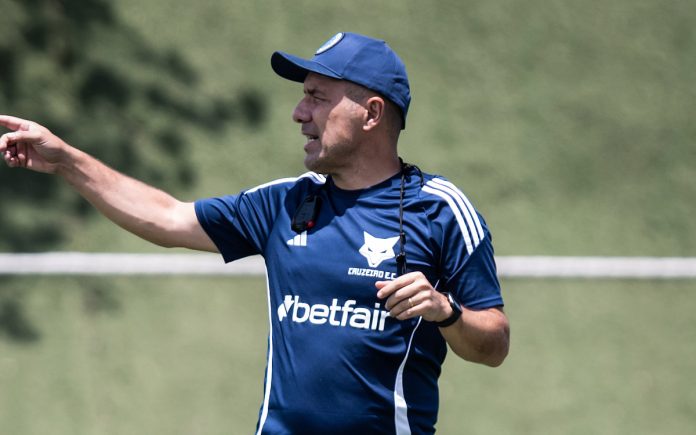 Leonardo Jardim, comandante do Cruzeiro