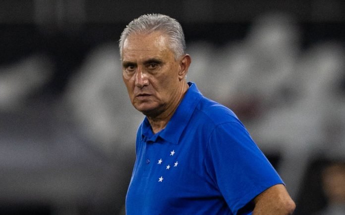 Tite viu pressão aumentar após derrota para o Botafogo