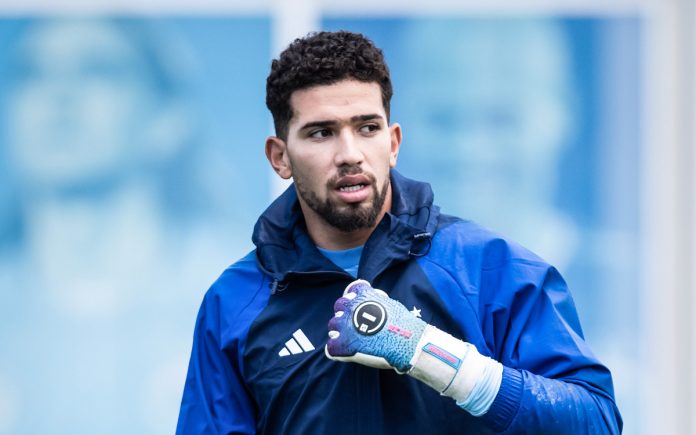 Léo Aragão, na Toca da Raposa II, em BH (Foto: Gustavo Aleixo/Cruzeiro)