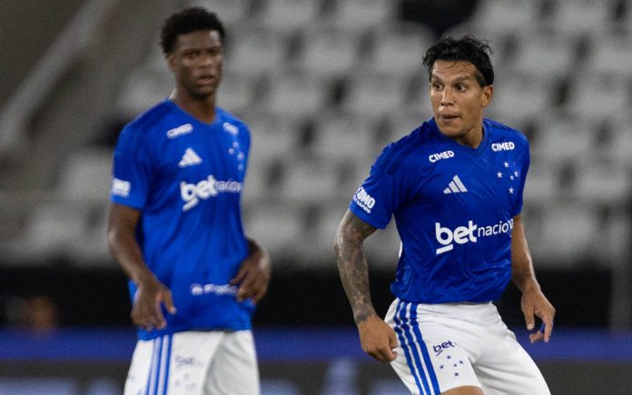 jonathanjesusromerocruzeiro0x4botafogo Jonathan Jesus e Romero em goleada sofrida para o Botafogo