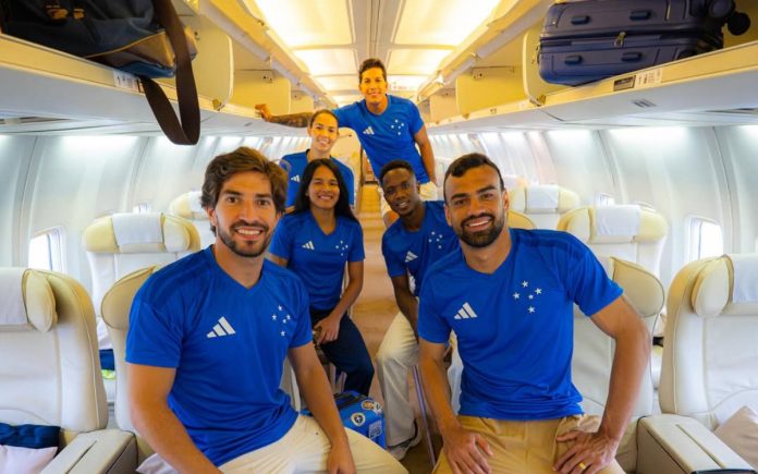 CruzeiroAdidasUniforme1 Uniforme azul do Cruzeiro para a temporada de 2026 (Foto: Adidas/Divulgação)
