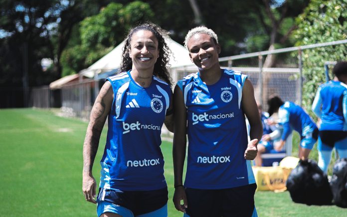 Byanca Brasil ao de Ravenna, atacante contratada em 2026